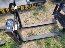 UNUSED 2024 AGT 36" MINI SKID STEER PALLET FORKS, SN: SSPF24011209F, **SELL