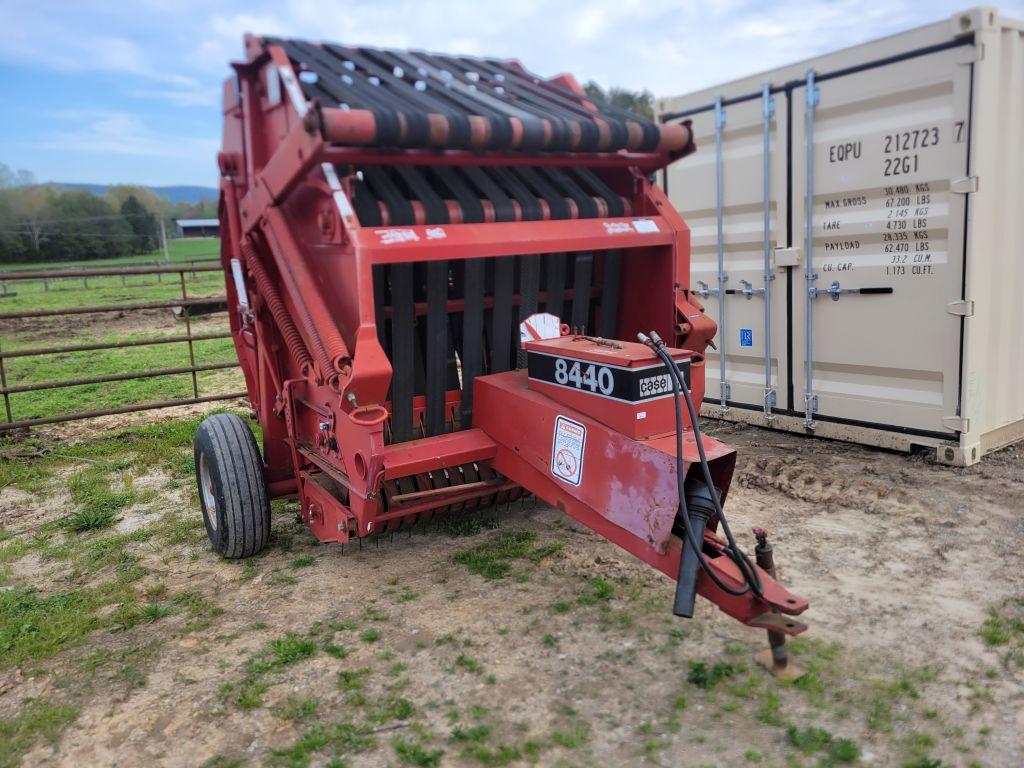 8840 CASE INTERNATIONAL BALER, 4x4 BALES, COMES WITH MONITOR