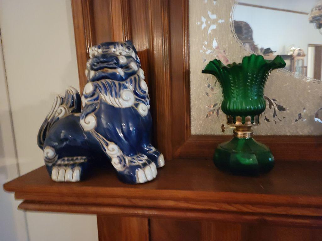 ASSORTED MANTLE DECOR AND GREEN OIL LAMPS (2)