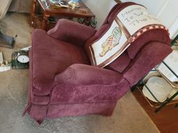 RED FABRIC RECLINER