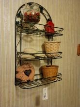 HANGING SHELF WITH DECOR