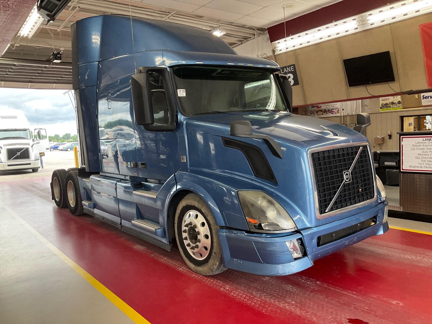 2015 VOLVO VNL64T630 Serial Number: 4V4NC9EG7FN182240