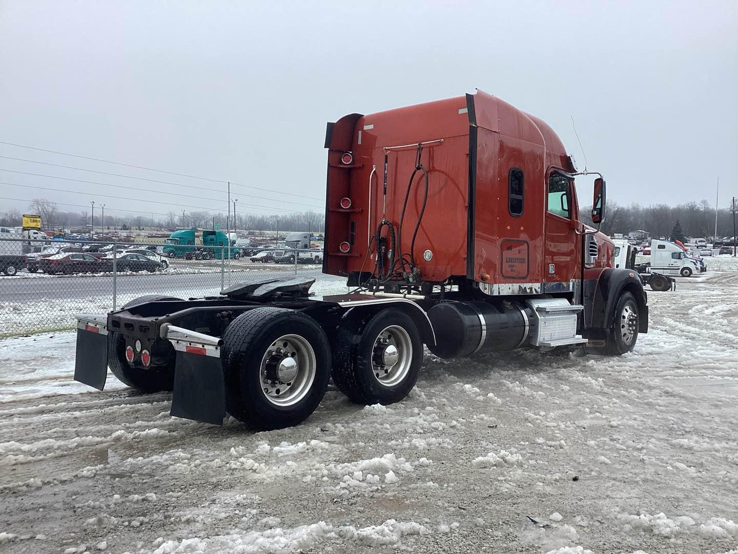 2015 FREIGHTLINER CORONADO Serial Number: 3AKJGMD61FDGM9677