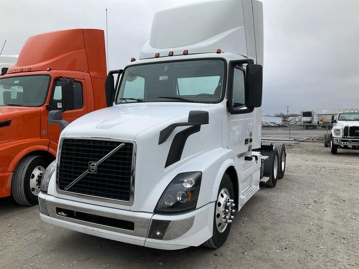 2018 VOLVO VNL64T300 Serial Number: 4V4NC9EH9JN993975