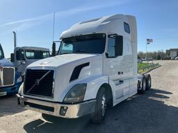 2008 VOLVO VNL64T670 Serial Number: 4V4NC9GH28N460230