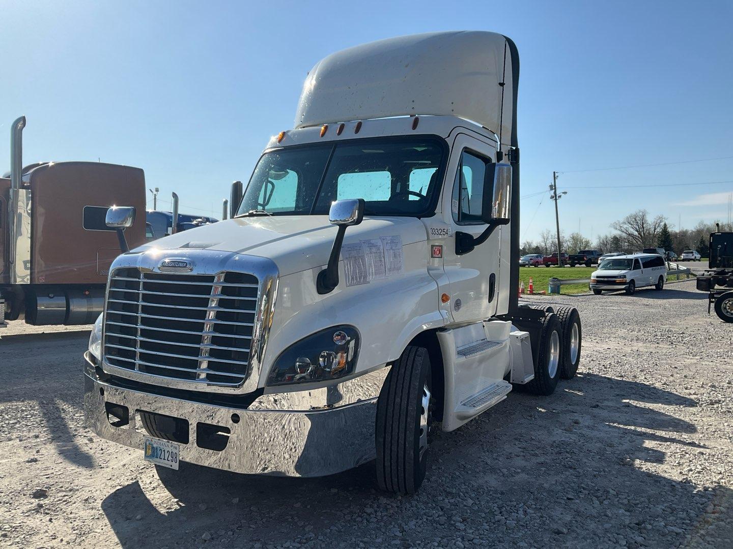 2018 FREIGHTLINER CASCADIA 125 Serial Number: 3AKJGEDR5JSJT1525