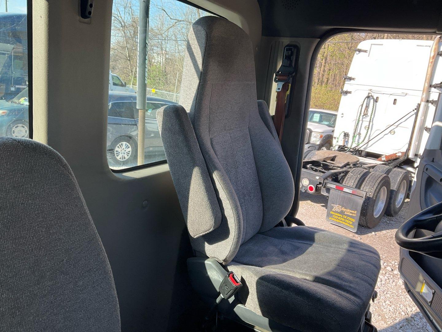 2018 FREIGHTLINER CASCADIA 125 Serial Number: 3AKJGEDR5JSJT1525