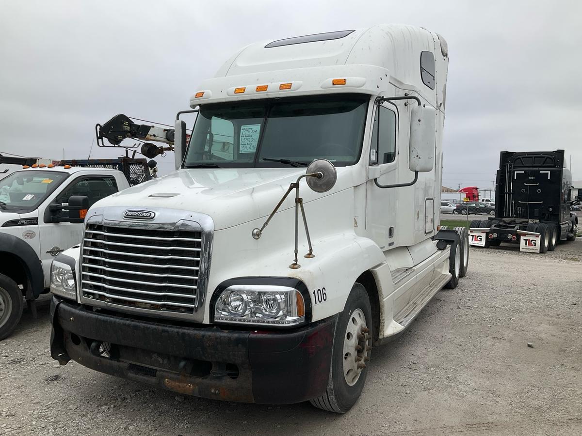 2005 FREIGHTLINER CENTURY Serial Number: 1FUJBBCK75LU39279