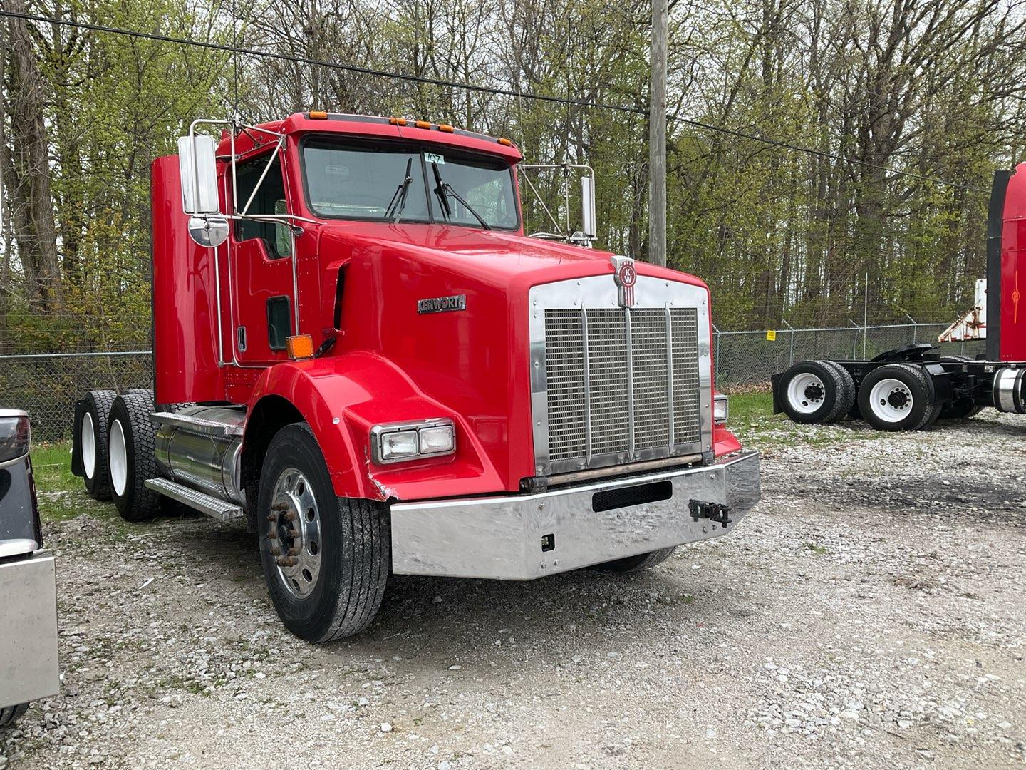 2007 KENWORTH T800-SERIES Serial Number: 3WKDDU9X77F155610