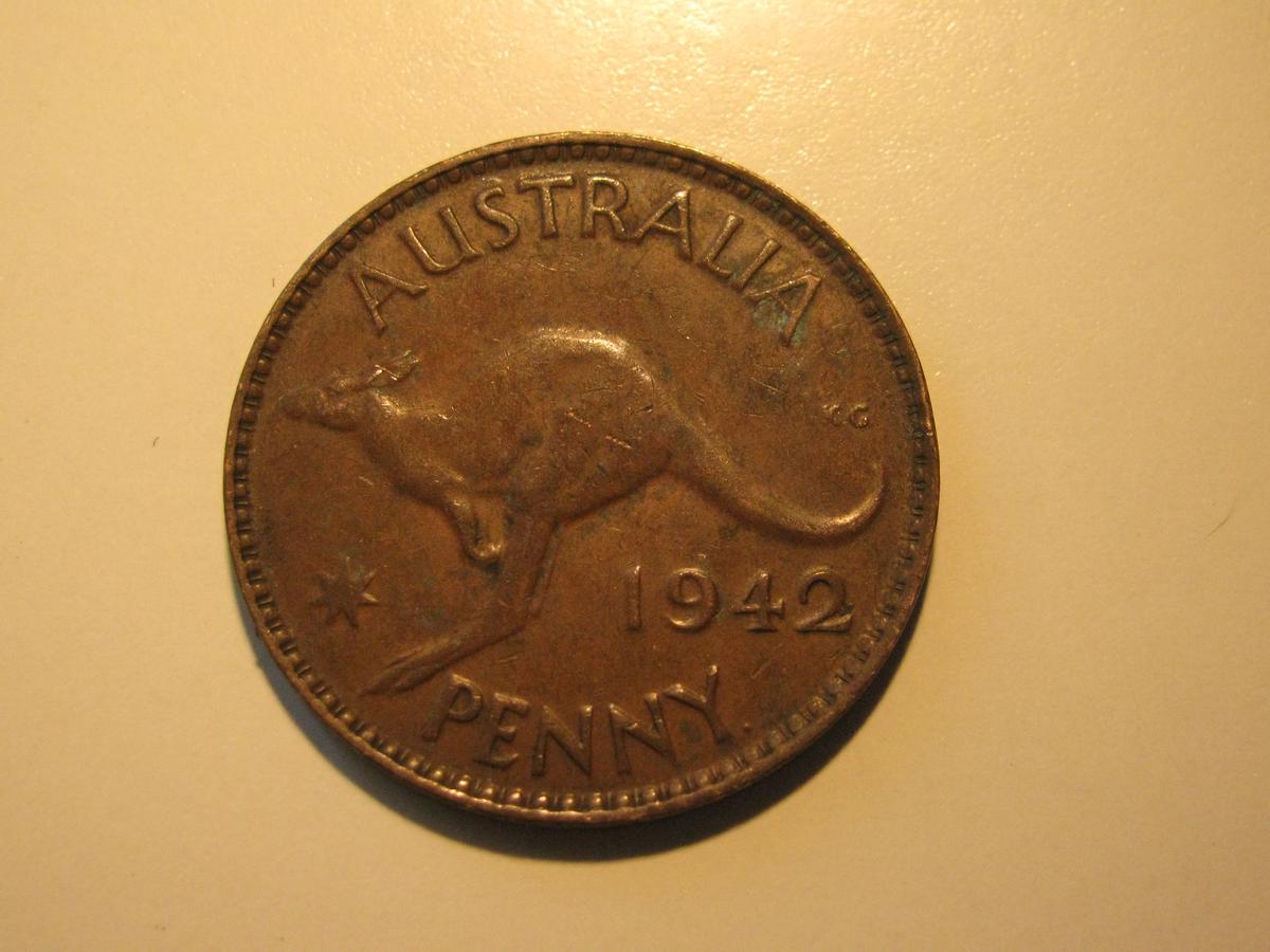Foreign Coins:  WWII 1942 Australia 1 Penny