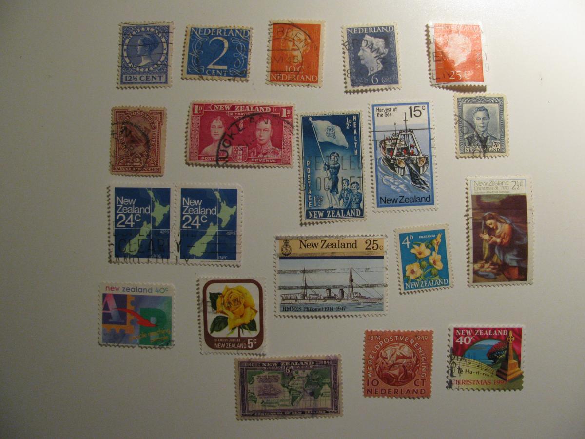 Vintage stamps set of: Netherlands & New Zealand