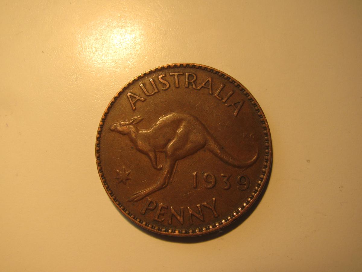 Foreign Coins:  WWII 1939 Australia 1 Penny