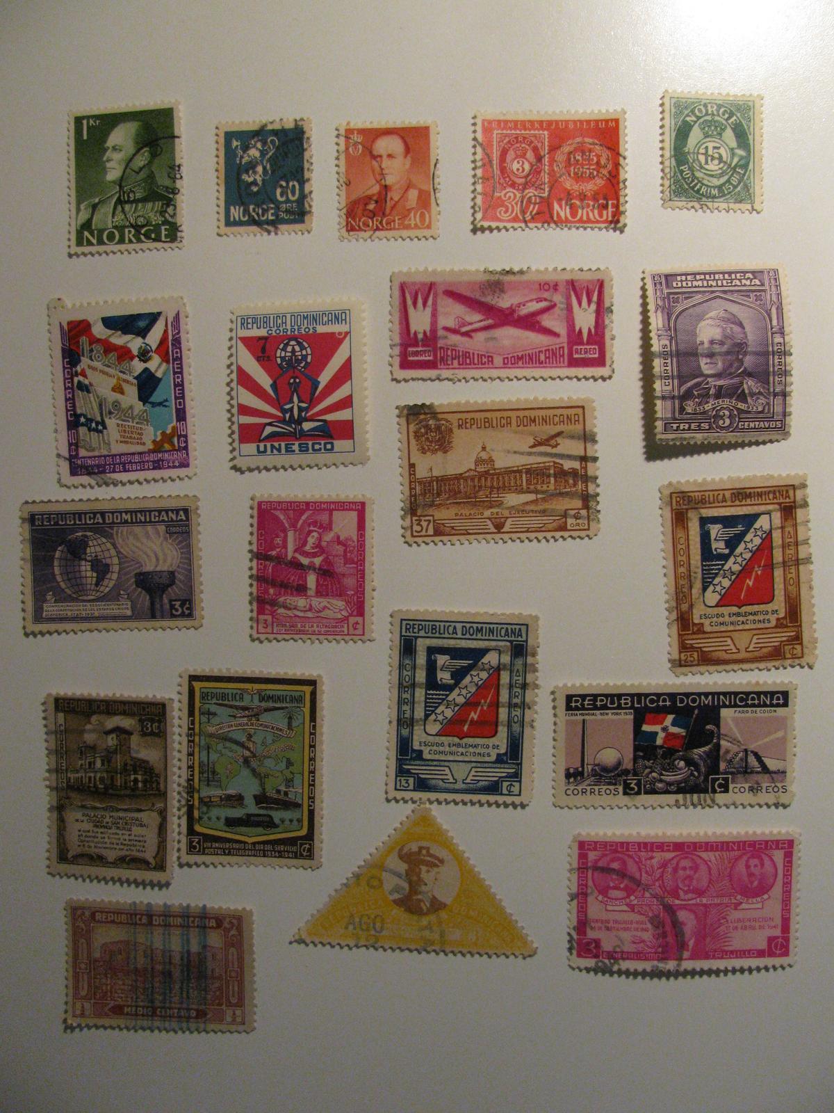 Vintage stamps set of: Norway & Dominican Republic