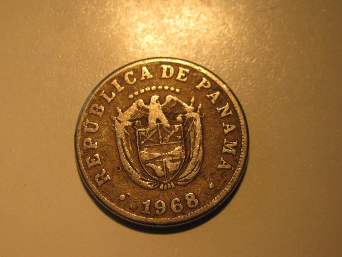 Foreign Coins: 1968 Panama 5 balboa