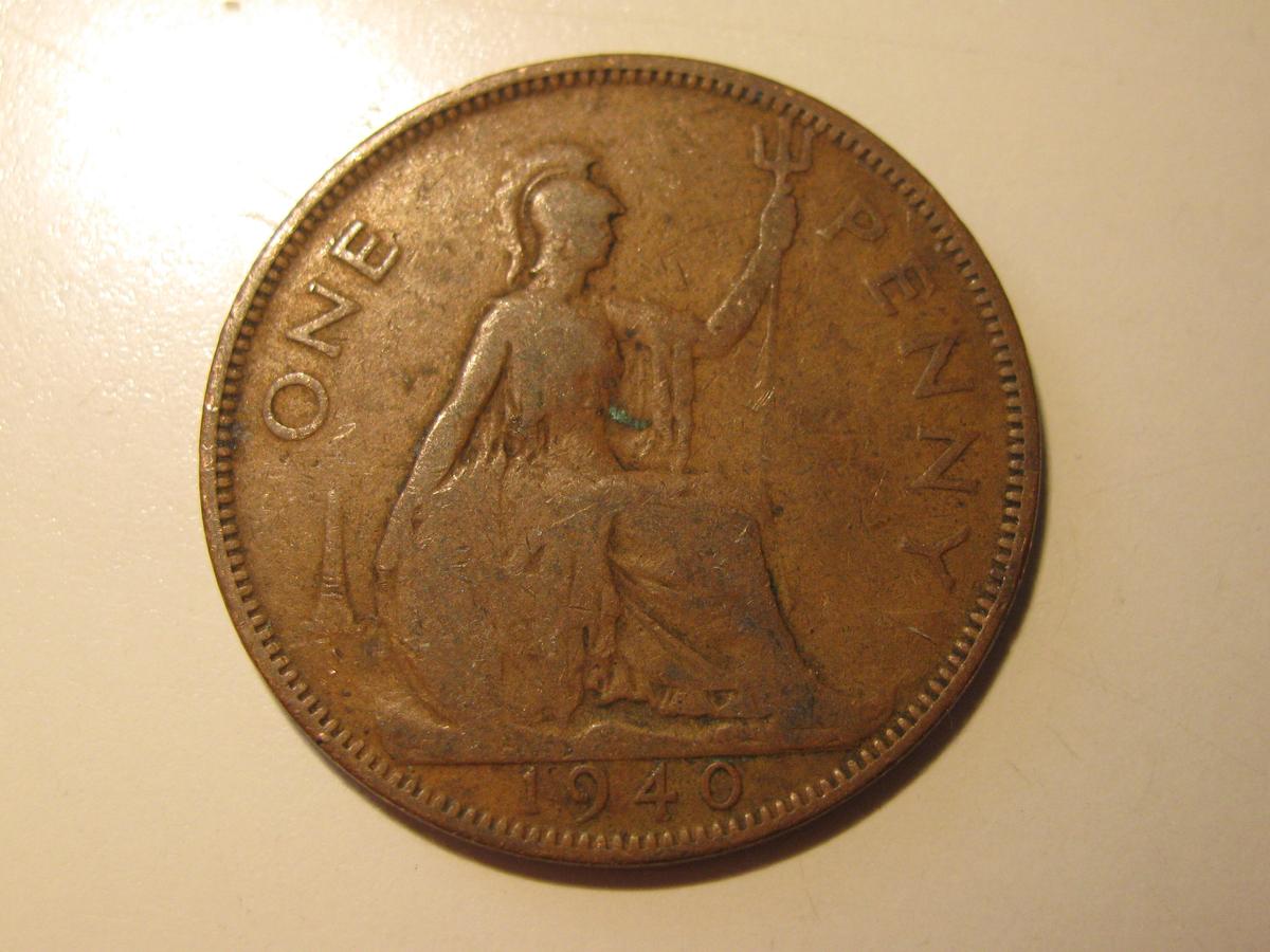 Foreign Coins: 1940 (WWII) Great Britain Penny