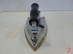 GE Hotpoint Calrod Model R electric iron, No 139F61, with box, and