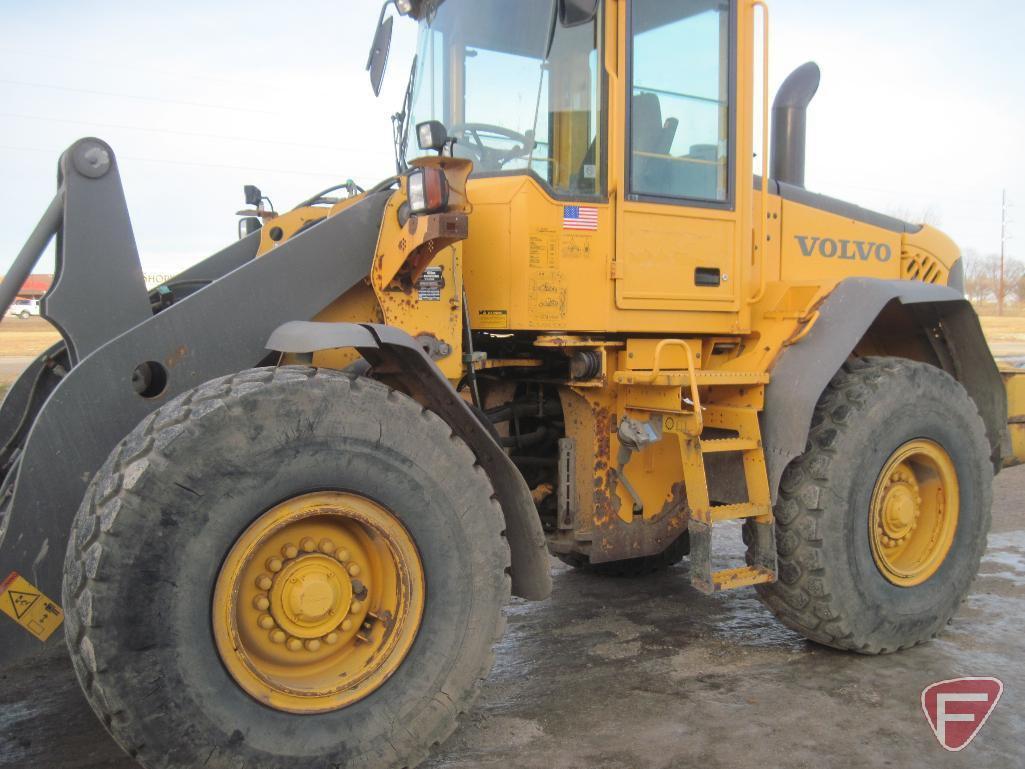 2006 Volvo L90E wheel loader, with clam bucket, SN: L90EV67685, only 2,495 hours