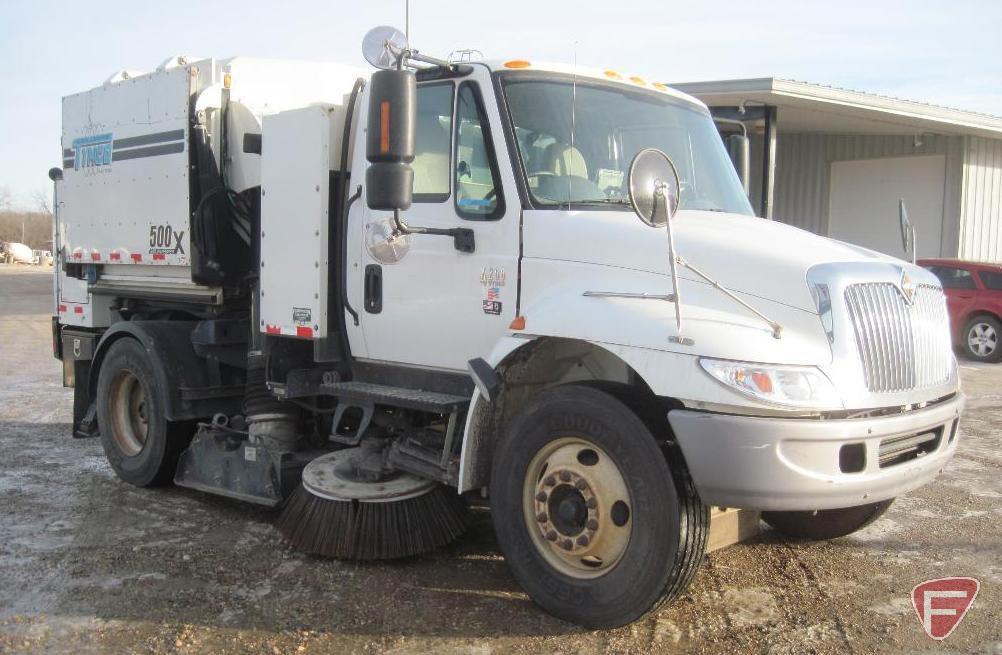 2007 International 4200 Truck with TYMCO 500X Air Sweeper, VIN # 1htmpafn27h433811