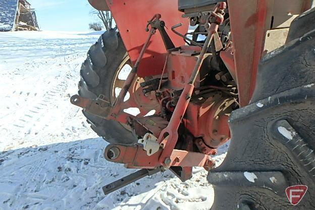 IH/International Harvester Farmall 656 row crop tractor sn 17528S