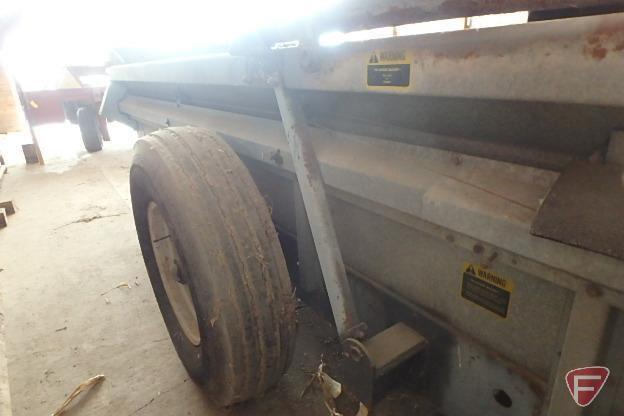 New Idea 3622 manure spreader; lot# 872, sn 247586