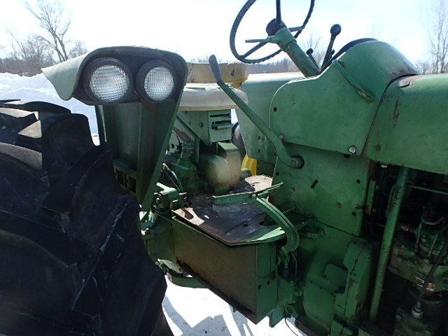 1968 John Deere 4020 diesel tractor, open station, new rubber and rims sn: 174225