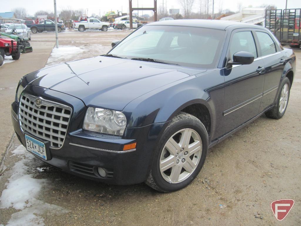 2005 Chrysler 300 Passenger Car, VIN # 2c3jk53g15h695505