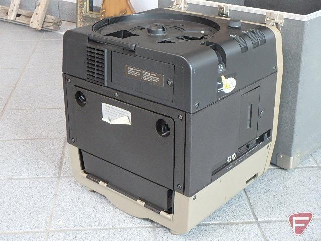 Kodak Ektagraphic Model 460 AudioViewer projector, carousel slide, with hard case
