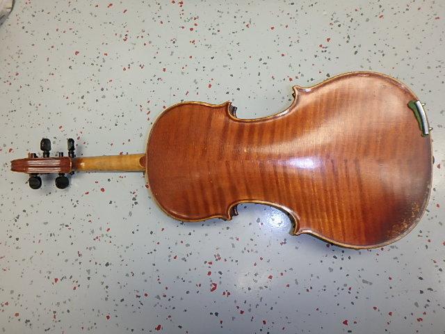 Matthias Weineifen violin tagged 1920 Germany, needs new strings