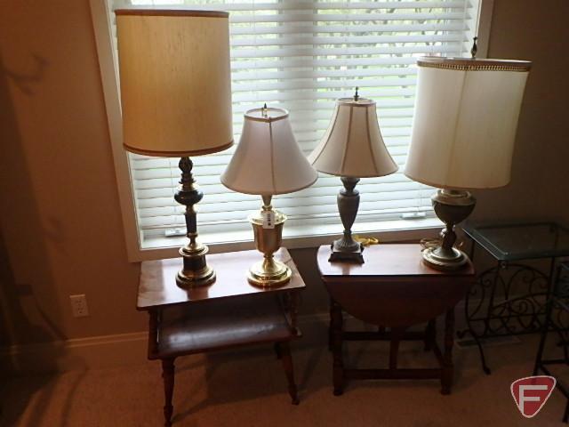 (4) table lamps and (2) wood side/end tables, one with is drop leaf, All 6 pieces