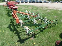 Glencoe Portable Elevator Co. cultivator with rear spring tooth 3pt attachment, base of 8.5 ft.