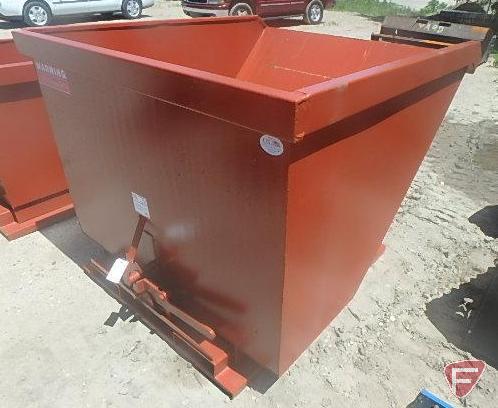 New 2 yard stackable self-dumping hopper