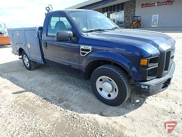 2008 Ford F-250 Super Duty XL Pickup Truck, VIN # 1FDNF20518EE54716