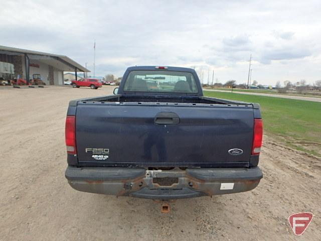 2001 Ford F-250 Super Duty XL Pickup Truck, VIN # 1FTNF20L31ED16751