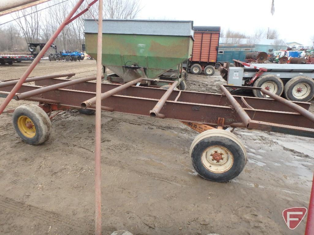 Homemade round hay bale hauler, aprox. 6 bales, made from Minnesota Jumbo 10 and Kasten running gear