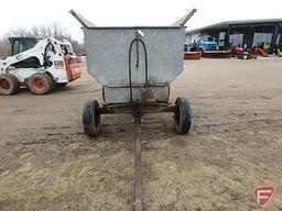 Lindsay 6 ton wagon with galvanized flare box with hydraulic scissor hoist