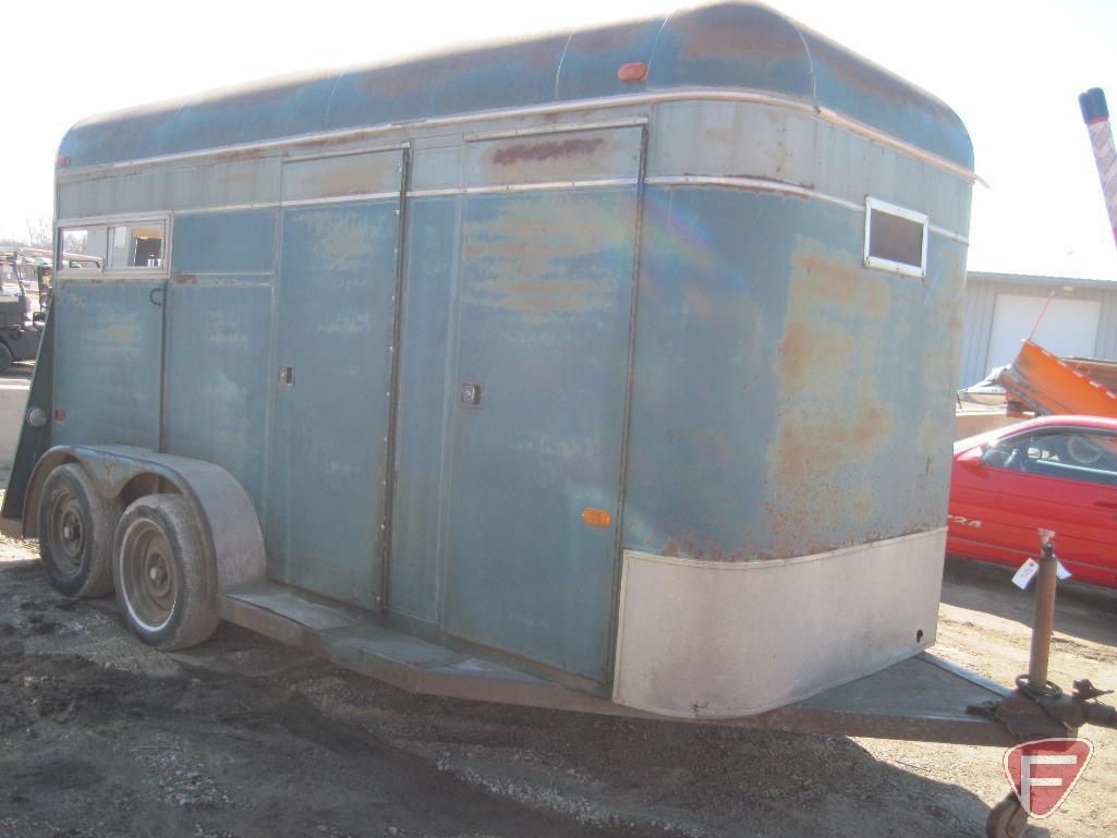 Horse trailer, no title or registration