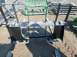 NEW Horst HLA 42 in. LD pallet forks, code A, model LD35B0500, SN LA14291