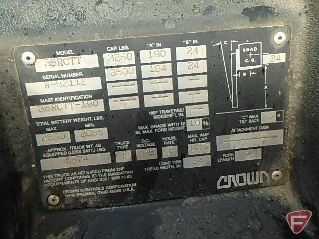 Crown electric standing forklift model 35RCTT, sn W-62112, 1032.4 hours showing