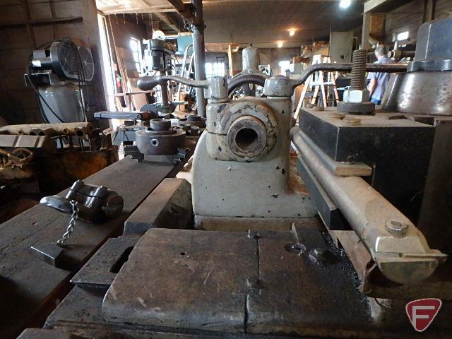 LeBlond 17 heavy duty lathe, 84in bed, 10in swing, includes 15in face plate, 4 jaw chuck,