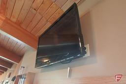 Westinghouse VR 4030 LCD/LED digital tv/television and Sanus Vuepoint wall mount