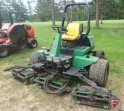 John Deere 3225B diesel fairway mower, sn T03225T010374, 2247.0 hours showing