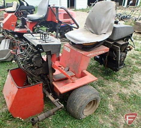 Jacobsen Greens King IV greens mower, sn 6222131235164.1 hours showing, missing parts