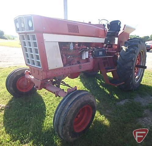 1974 1066 International Harvester tractor, SN: 2610172UO35578 diesel engine, 18.4 x 38 tires