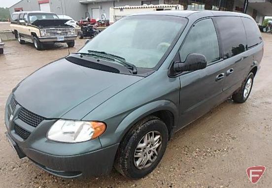 2002 Dodge Grand Caravan Van, VIN # 2b4gp443x2r782724