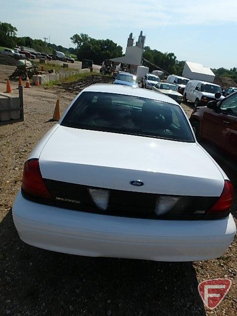 2010 Ford Crown Victoria Passenger Car, VIN # 2fabp7bvxax131614