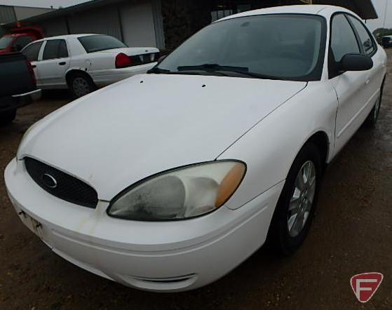 2004 Ford Taurus Passenger Car, VIN # 1fafp53214g178664