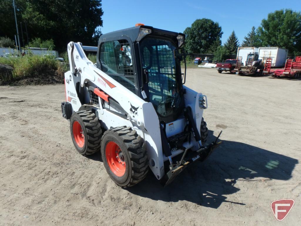 2018 Bobcat S595 Skid Loader, 87 hours! Cab, heat A/C, radio, 2-speed, foot controls, sn B3NL13753