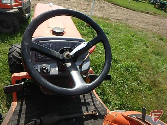 Kubota B2710 compact tractor, MFWD, 3300 hours showing, ROPS, 3pt, 540 PTO, hydrostatic