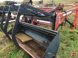 Woods DuAl 840 hydraulic tractor loader with grapple