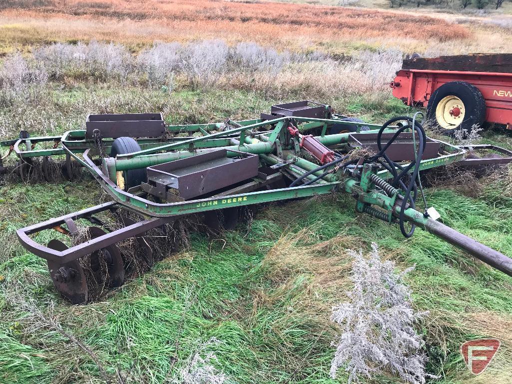 John Deere AW 13ft wheel disk